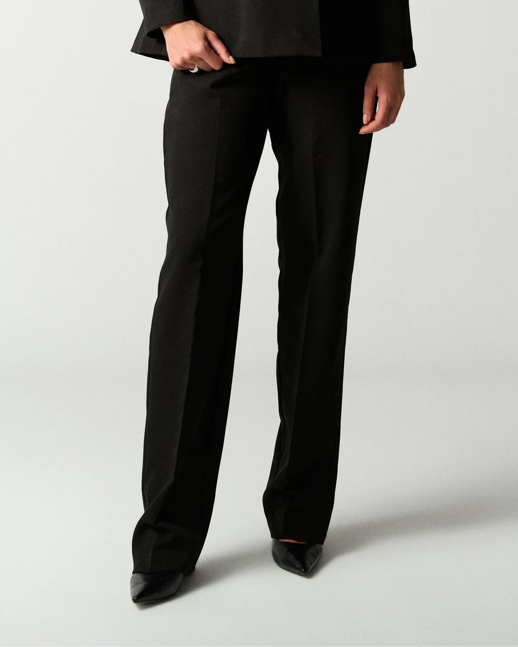 SECOND SKIN TROUSERS